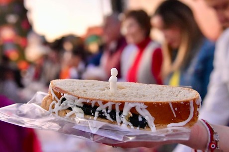 Entregan Mega Rosca de Reyes a más de 15 mil personas en Torreón